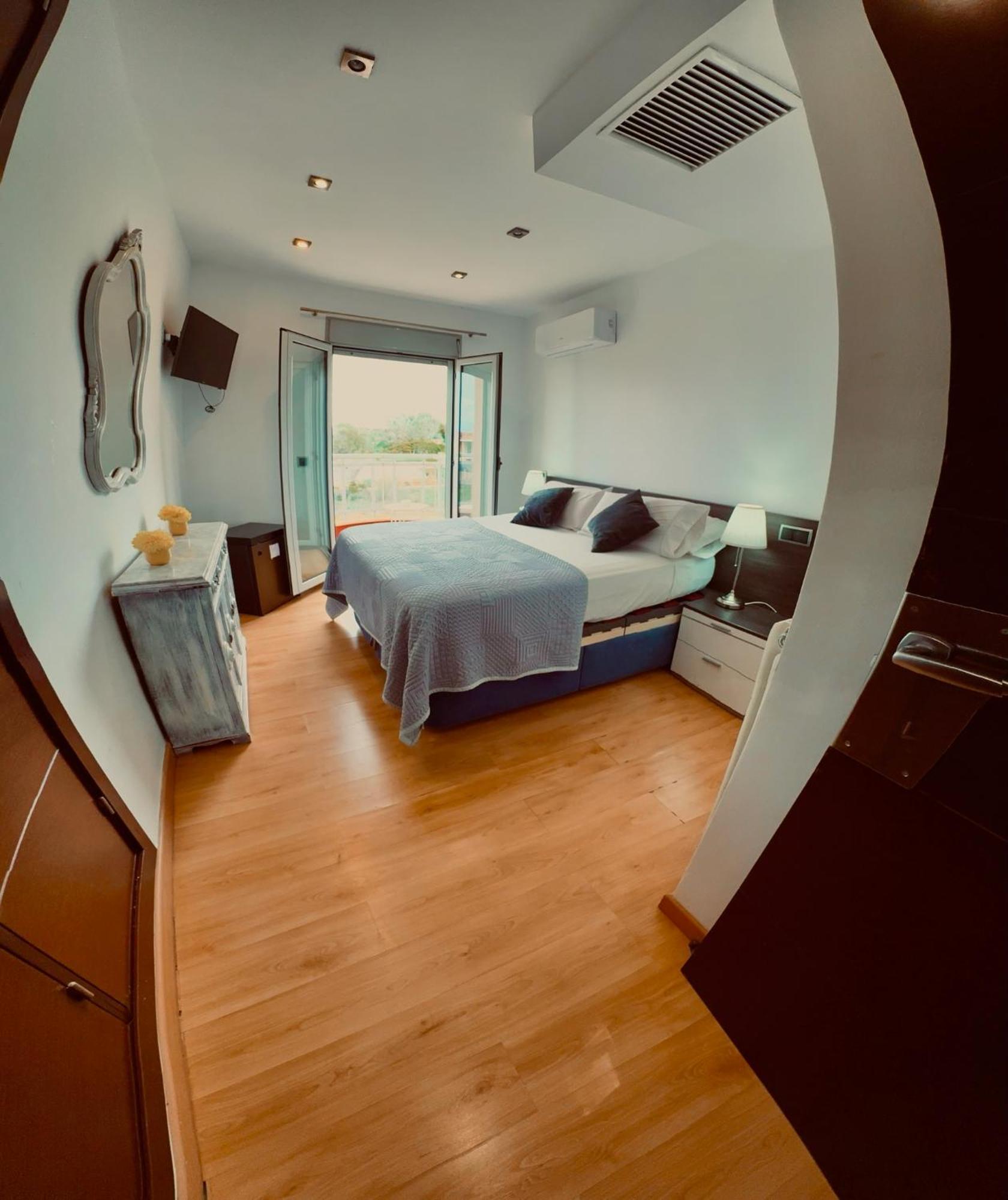 לןקמאג'ור Red House Bed & Breakfast מראה חיצוני תמונה